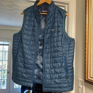 NWOT Patagonia Nano Puff Vest